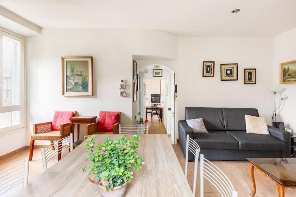 Como 100Mq 5 Mins To Center + Free Park And View Exterior photo